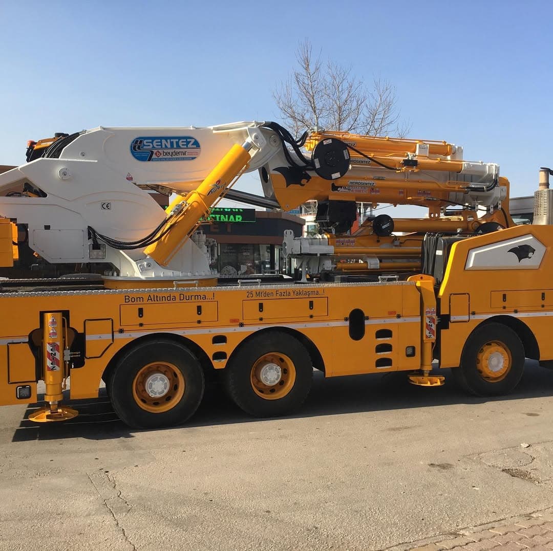Katlanır Bomlu Vinçler HS 135 L7+L5 kucuk gorsel 2