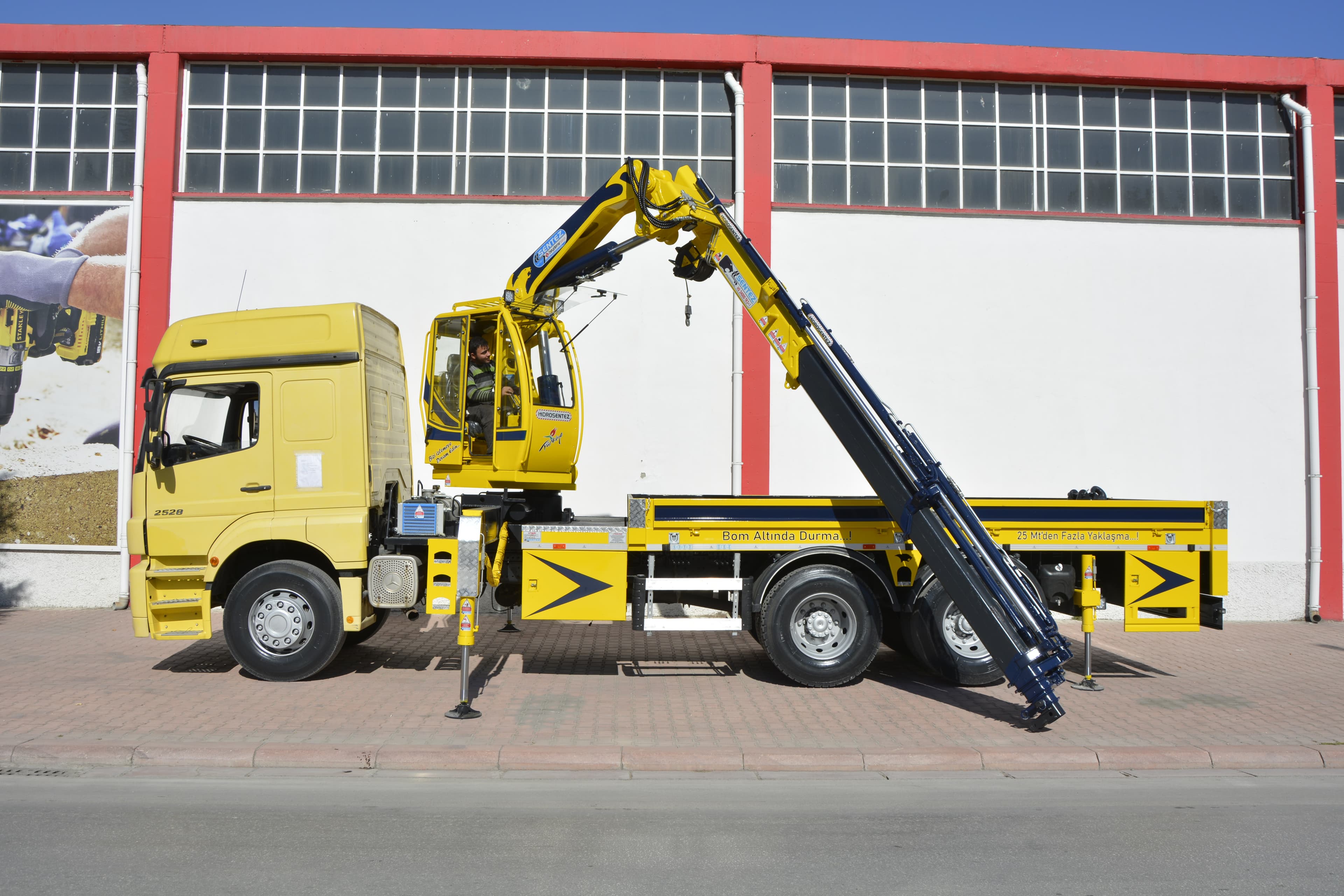 Tam Katlanır Vinçler HS 24 TK5 kucuk gorsel 3