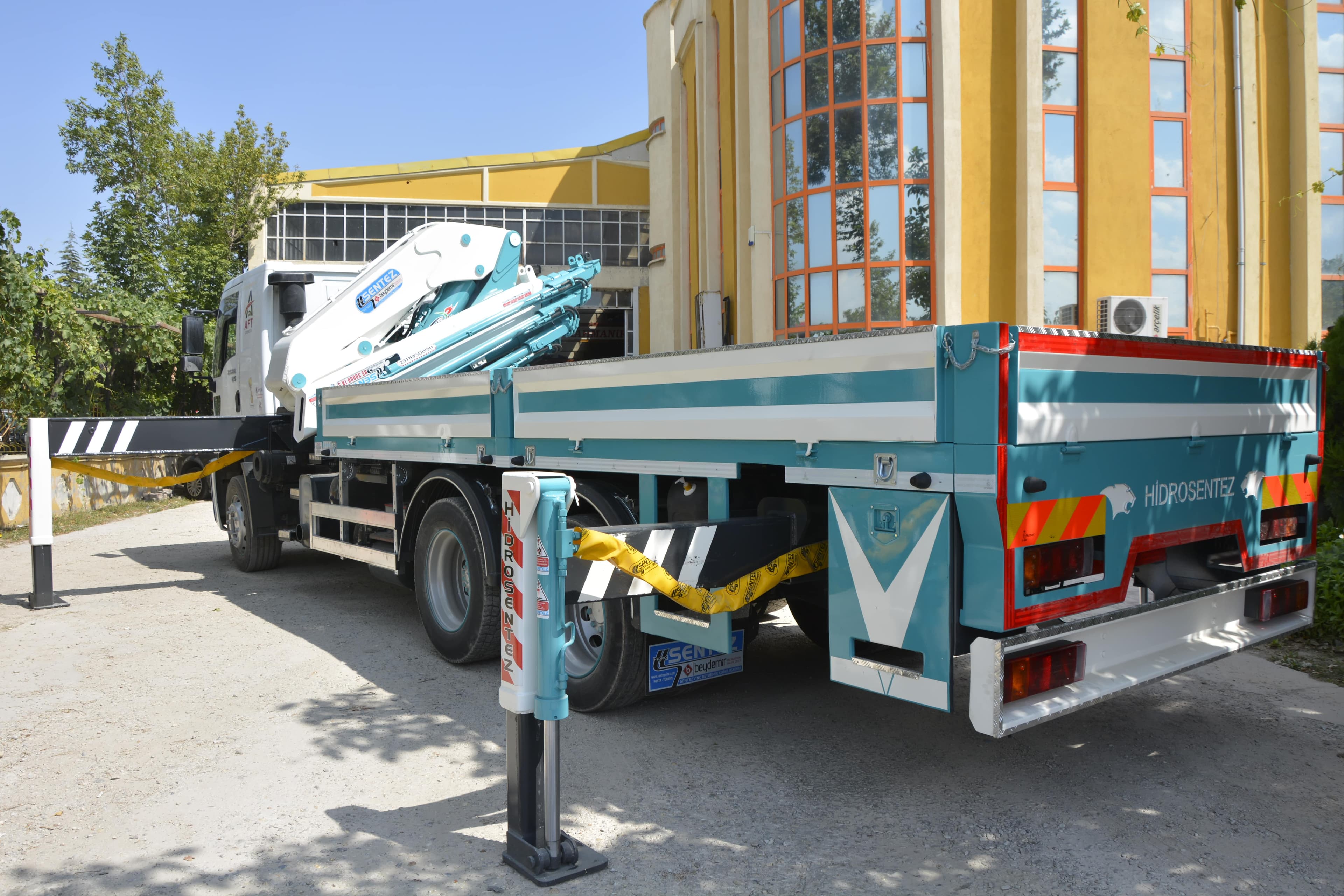 Tam Katlanır Vinçler HS 30 TK5 kucuk gorsel 3